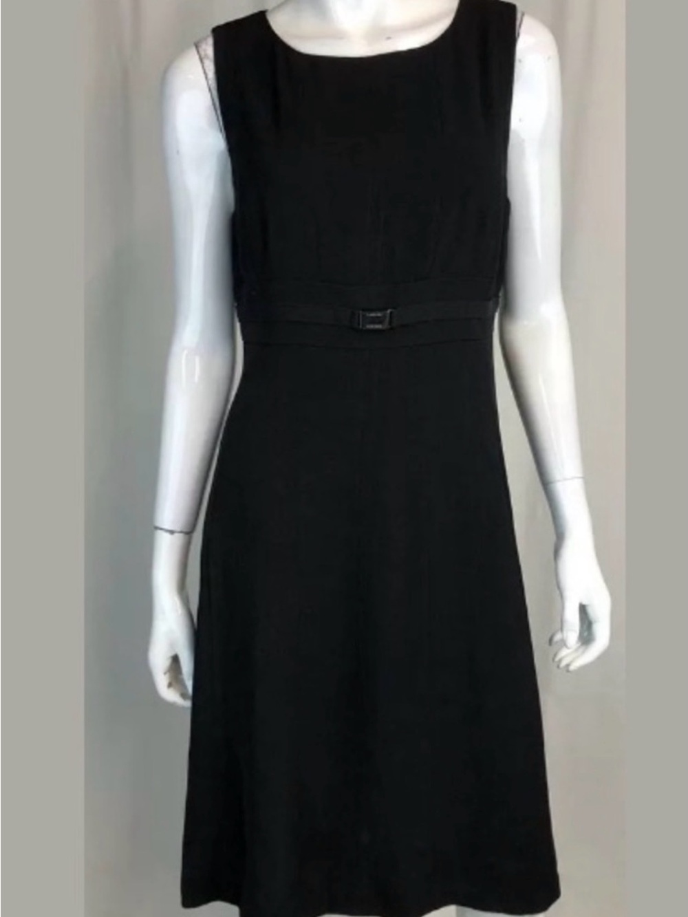 Tahari Levine sz 6 Black midi dress logo tag detail LBD office classic workwear